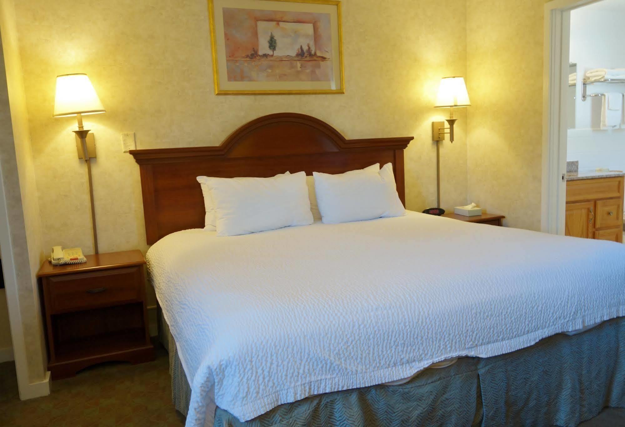 Monument Mountain Motel Great Barrington Esterno foto