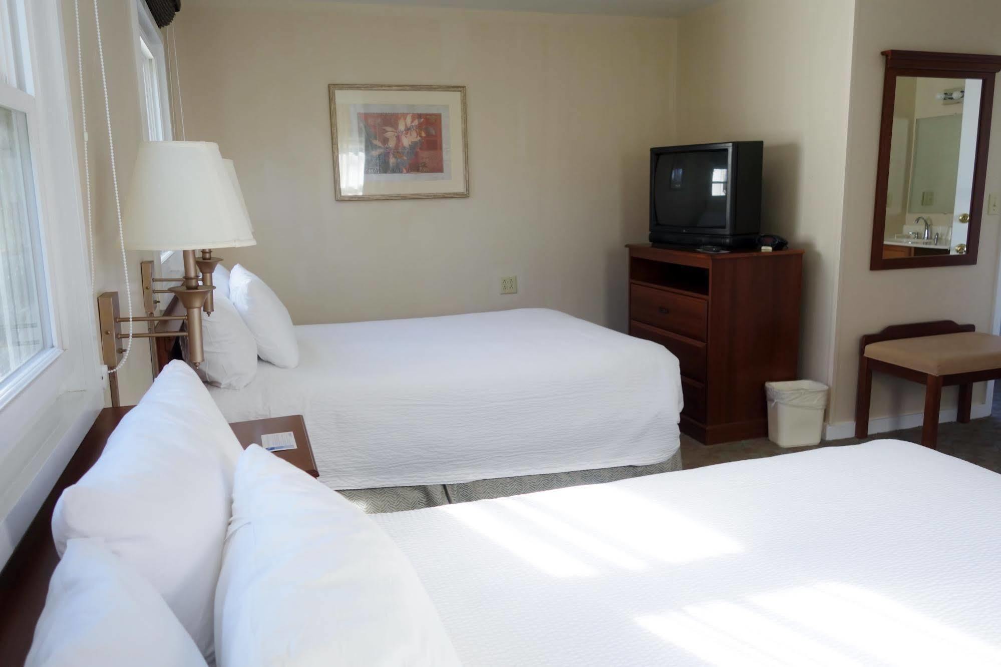 Monument Mountain Motel Great Barrington Esterno foto